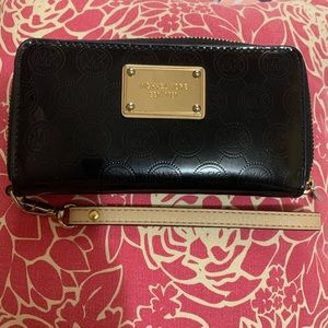 Michael Kors Logo Patent Leather Wallet